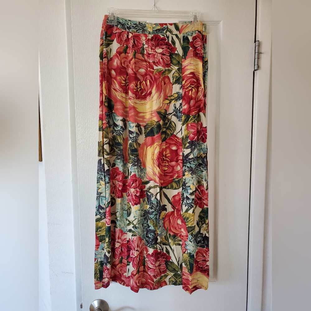 David Dart for Force One 100% Rayon Floral Skirt, Size 6/8 Petite
